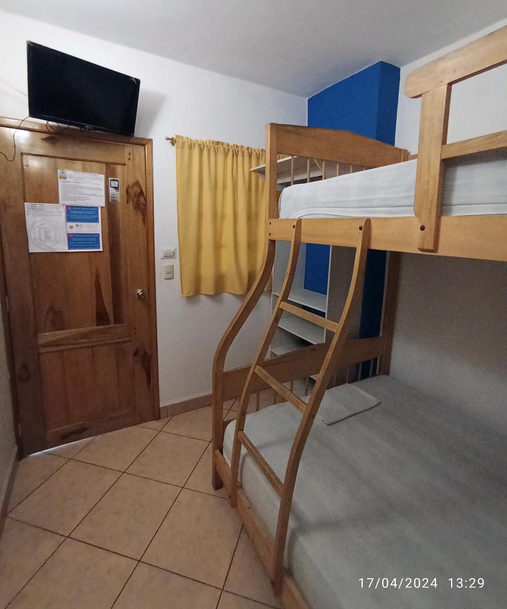 Hostal Yaku Montañita Zewnętrze zdjęcie
