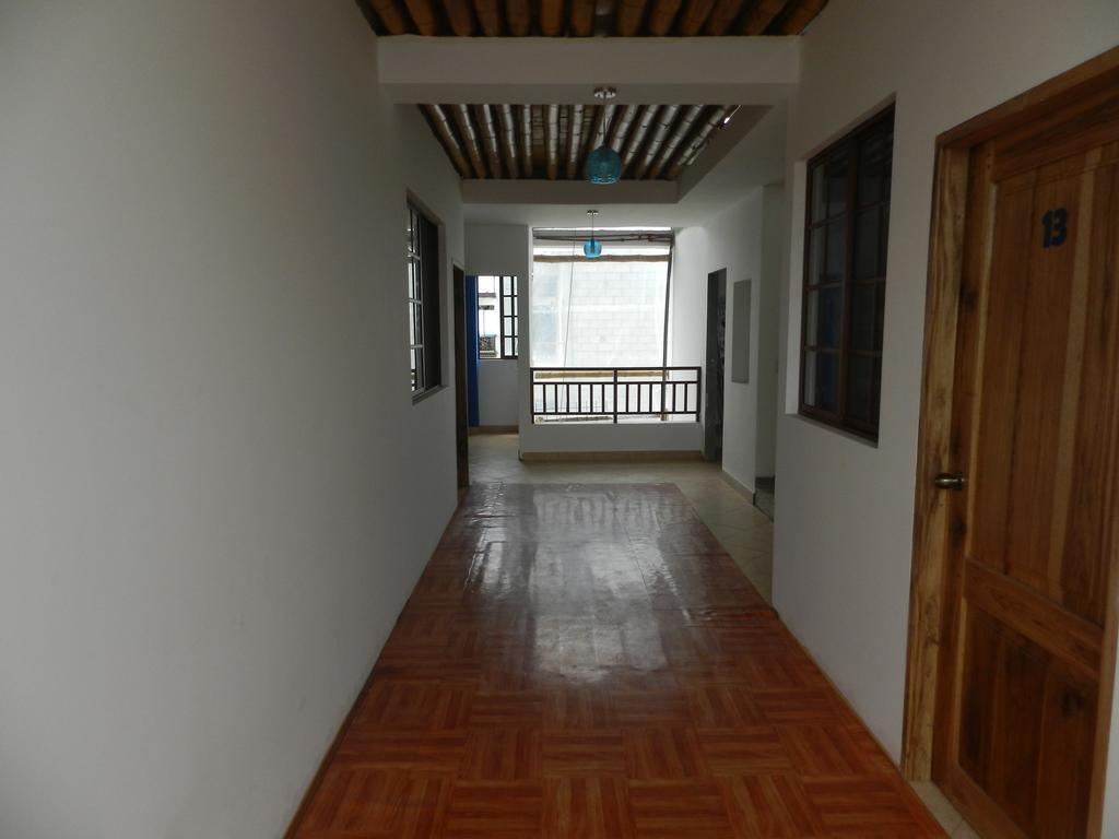 Hostal Yaku Montañita Zewnętrze zdjęcie