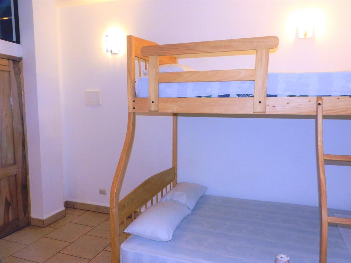 Hostal Yaku Montañita Zewnętrze zdjęcie