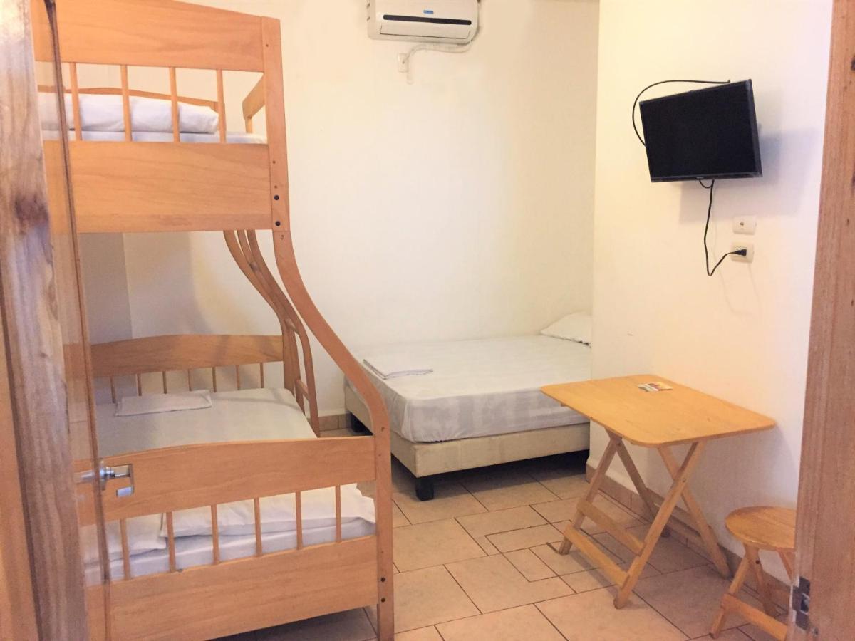 Hostal Yaku Montañita Zewnętrze zdjęcie